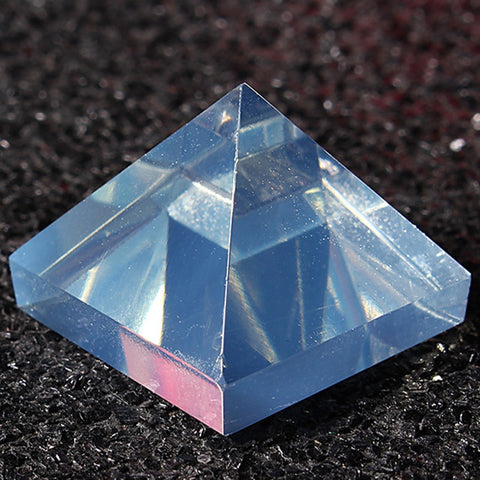 Clear Pyramid Crystal Reiki Energy Charged Healing Gemstone for Home Decor Ornaments Crafts Gift 24*24*20mm